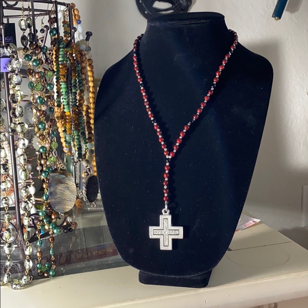 Necklace - Picture 2 of 6